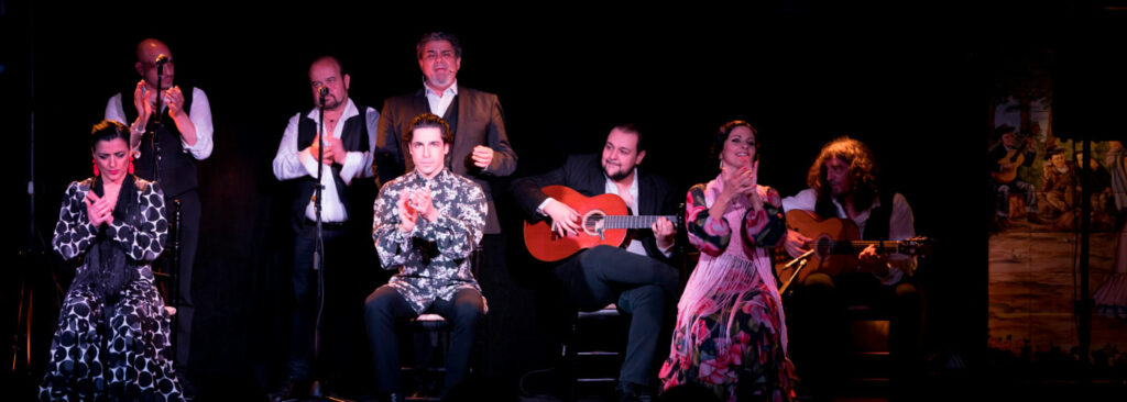 Conectando con las raíces del flamenco auténtico en Tablao Flamenco 1911. 