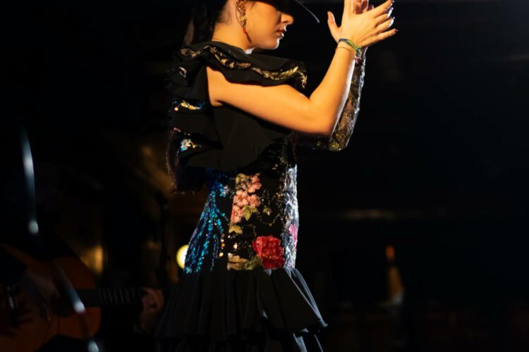 Claudia de Utrera en el escenario de Tablao Flamenco 1911
