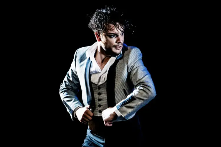 El bailaor Moisés Navarro llega al Tablao Flamenco 1911